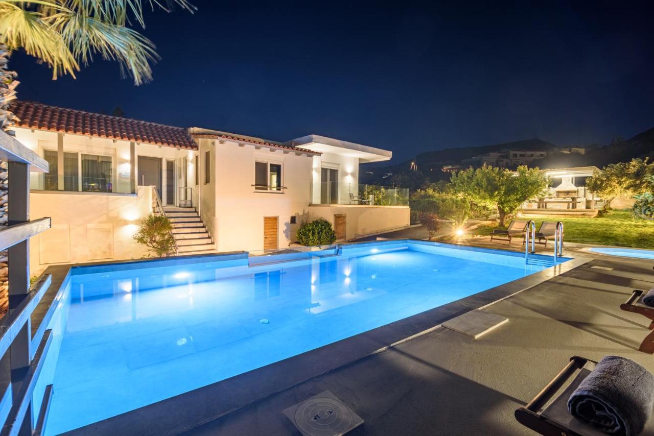 Queen'S Gem Luxury Villa - Heated Jacuzzi & Pool Hersonissos  Exterior foto