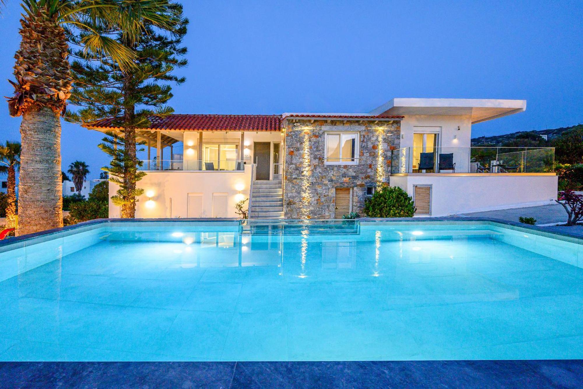 Queen'S Gem Luxury Villa - Heated Jacuzzi & Pool Hersonissos  Exterior foto